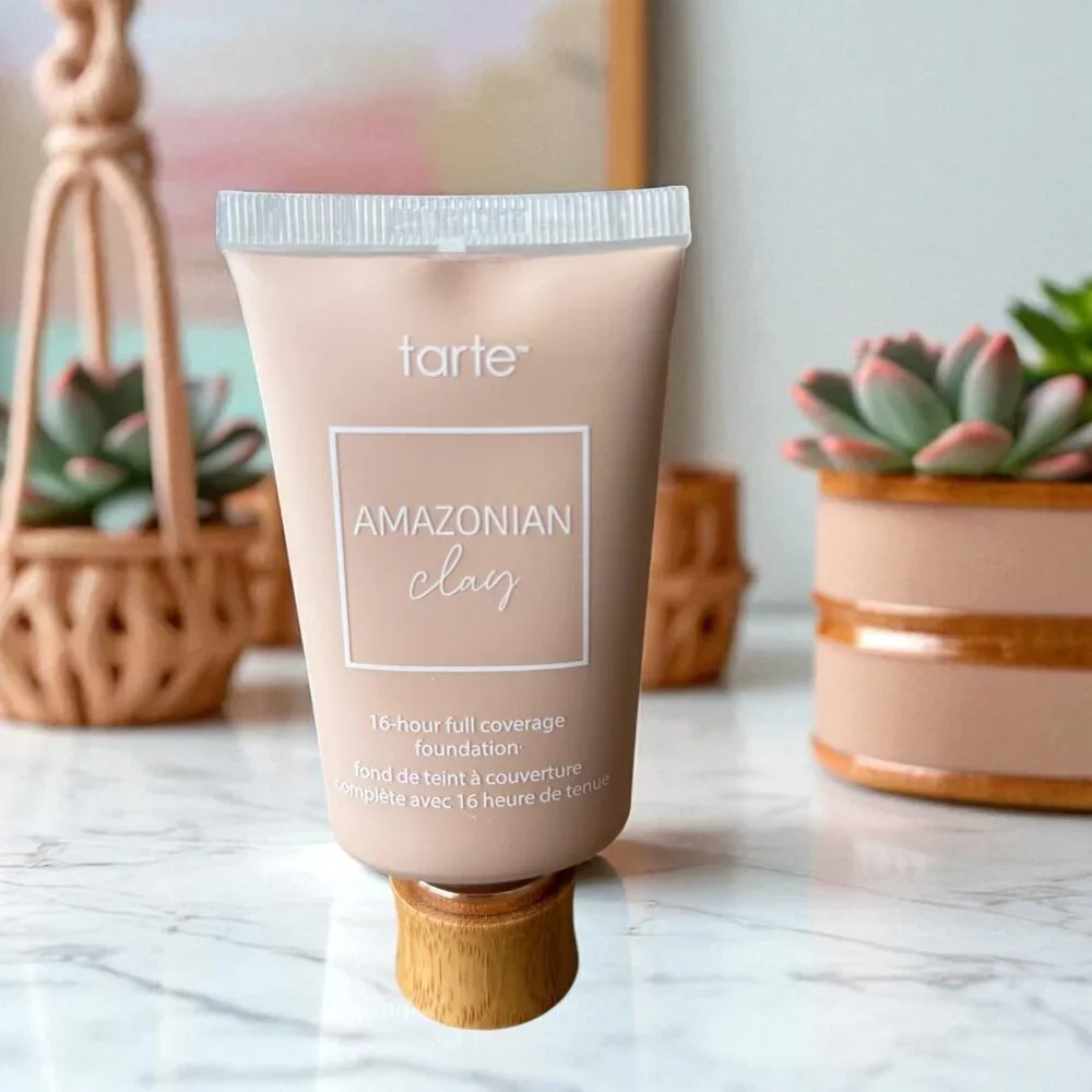 Tarte Amazonian Clay 16-Hour Full Coverage Foundation 25H Light Honey
